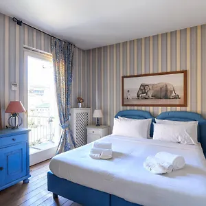  Apartment Montenapoleone-duomo Attico Di Lusso E Parcheggio Privato