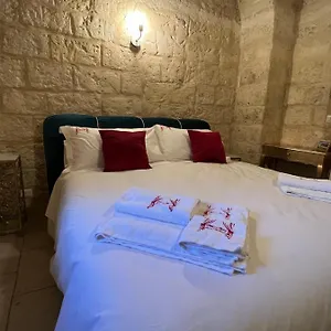 Maison Opera Holiday home Bari