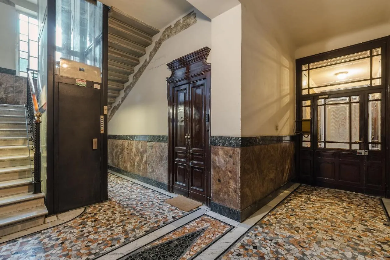Casa Unica Milano - Elegant Apartment With Balcony - Centrale 1